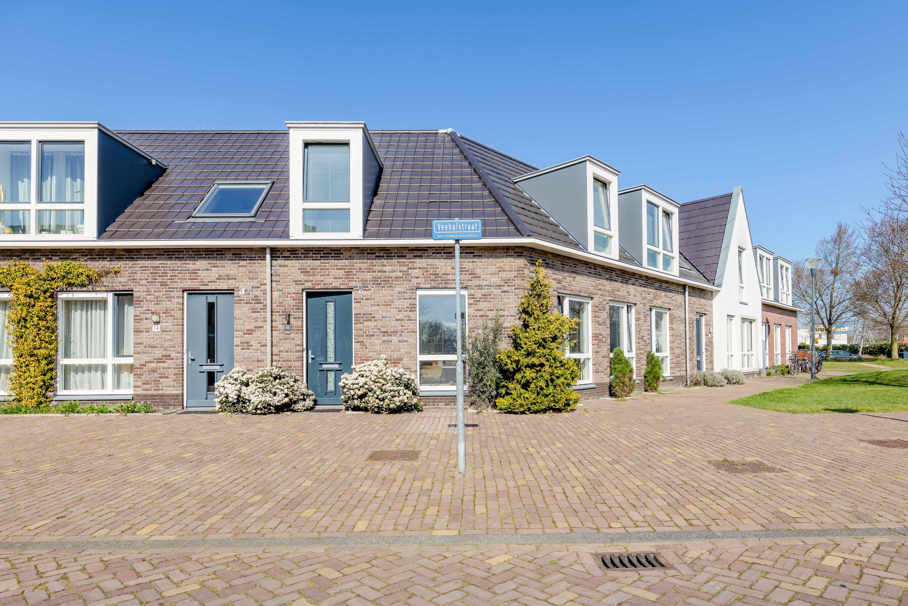 Hoofdafbeelding Veehalstraat 16