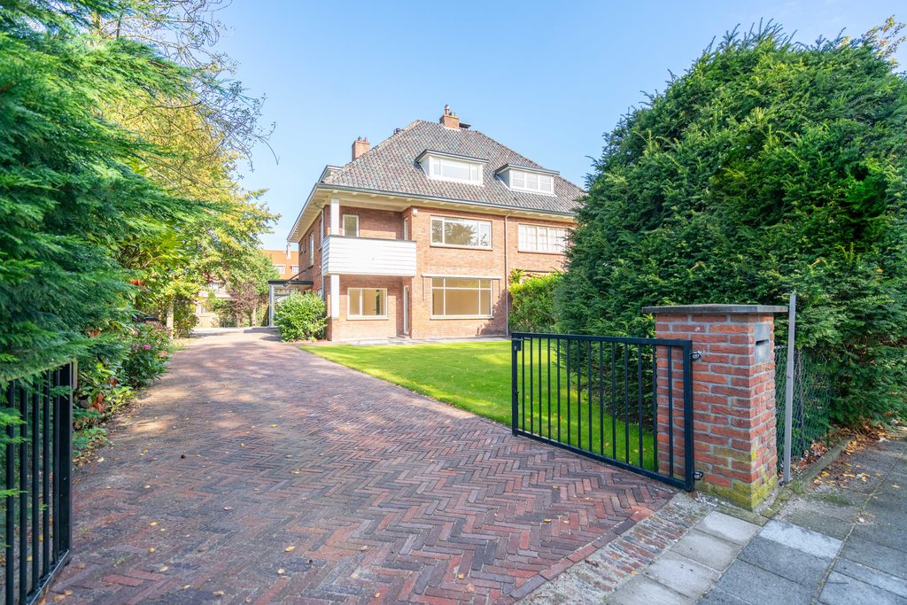 Hoofdafbeelding Bloemcamplaan 72