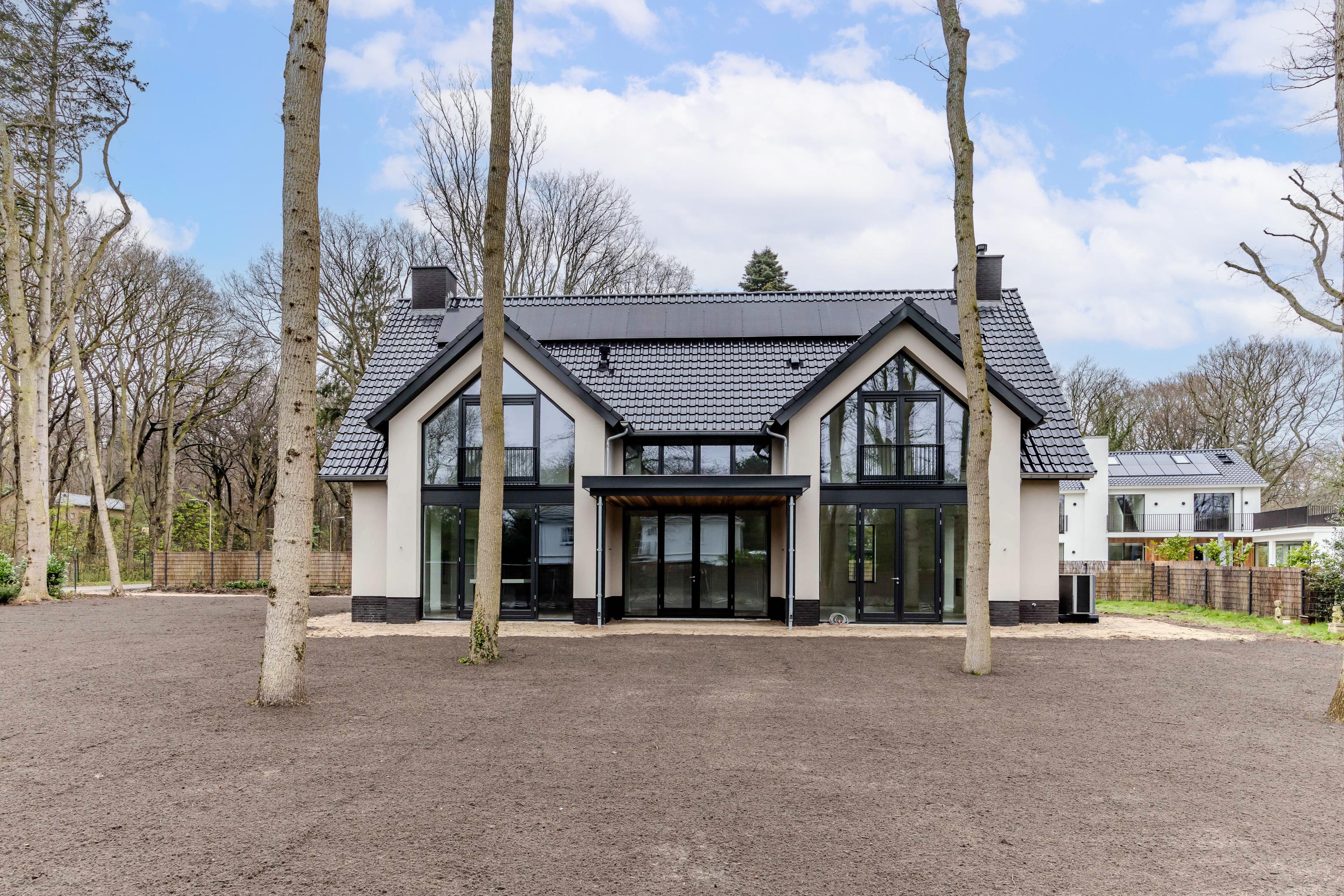 Hoofdafbeelding Van der Doeslaan 6