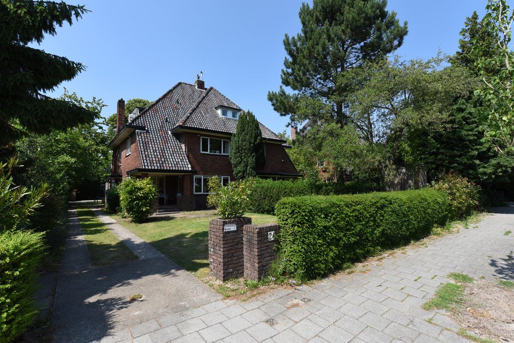 Hoofdafbeelding Bloemcamplaan 24